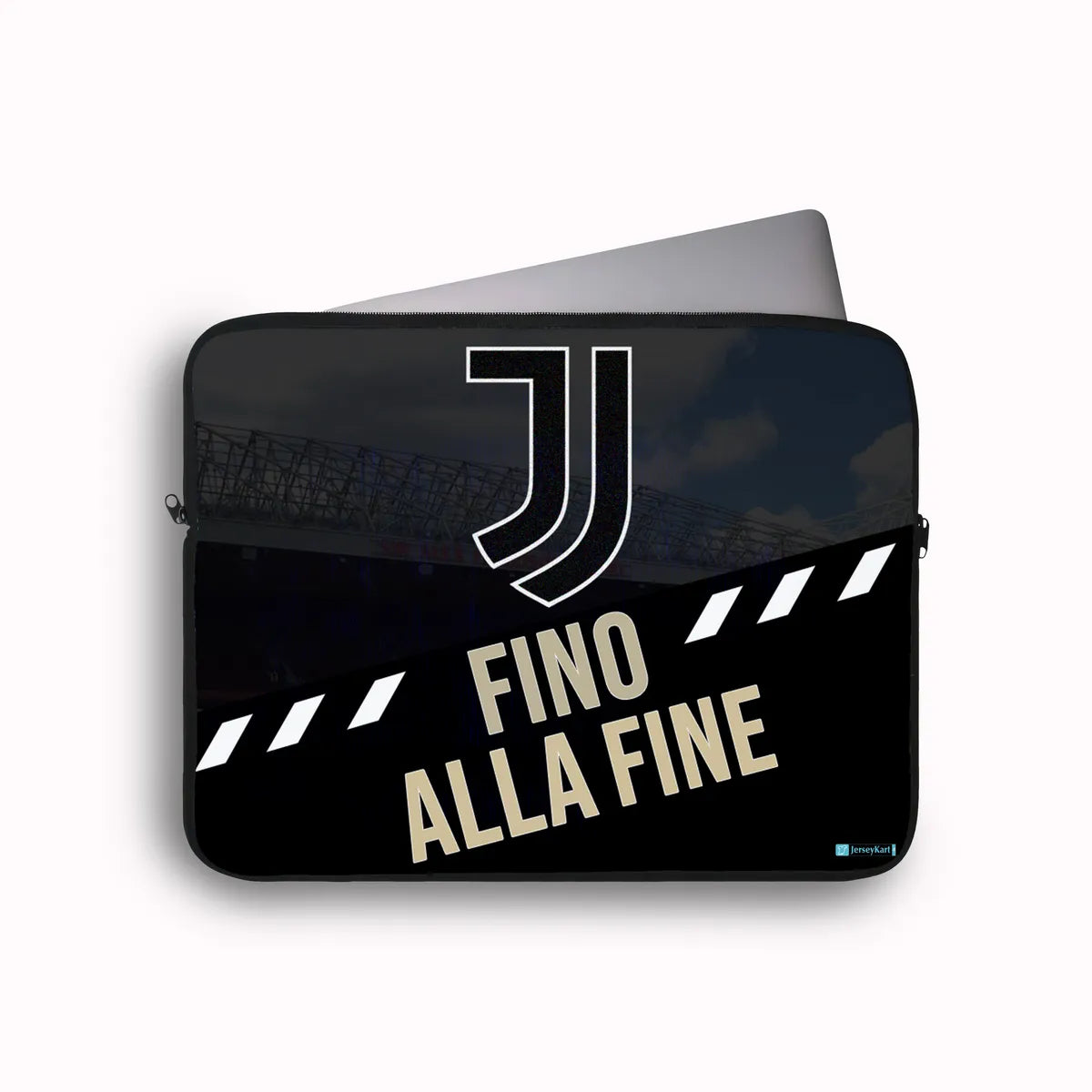 Black laptop sleeve with Juventus logo and 'Fino Alla Fine' text on a white background